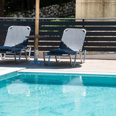 Сasa de vacaciones Poseidon Sea View Maisonette With Pool