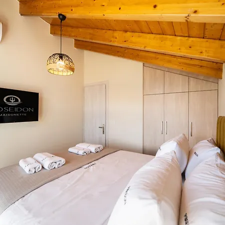 Сasa de vacaciones Poseidon Sea View Maisonette With Pool Nikiana