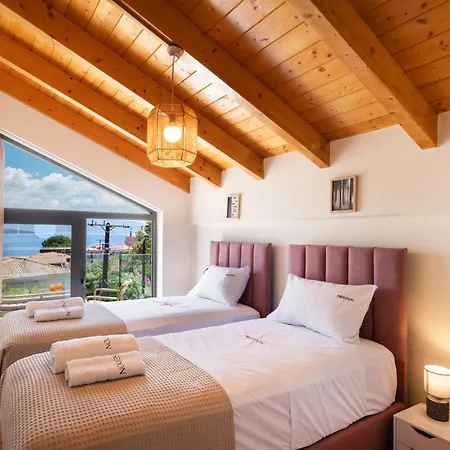 Poseidon Sea View Maisonette With Pool Nikiana