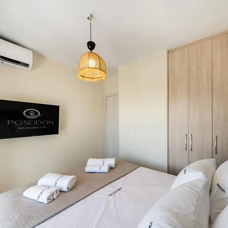 Poseidon Sea View Maisonette With Pool Сasa de vacaciones Nikiana