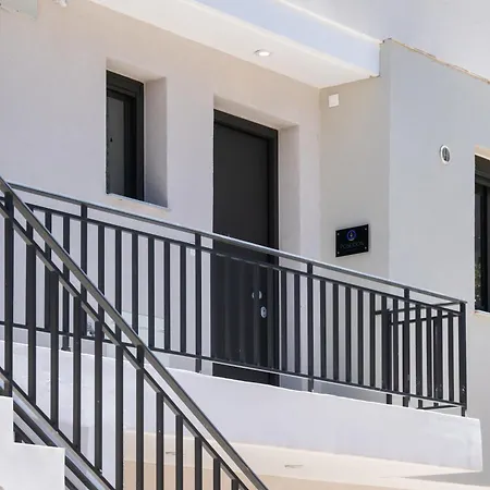 Poseidon Sea View Maisonette With Pool * Nikiana